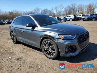 Czwarte zdjęcie samochodu z boku: 2025 AUDI SQ5 PREMIUM PLUS VIN:WA1B4AFY0S2054593 - miniatura