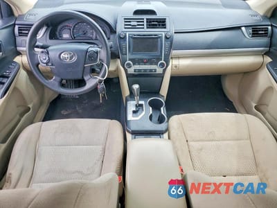 Zdjęcie 8 z 12 samochodu: 2013 TOYOTA CAMRY LE VIN:4T4BF1FK5DR335566 - miniatura