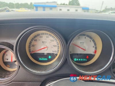 Zdjęcie 9 z 12 samochodu: 2009 DODGE CHALLENGER SE VIN:2B3LJ44V49H504309 - miniatura