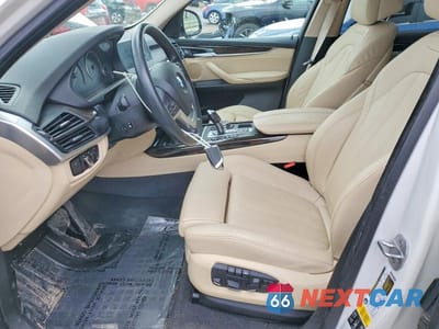 Zdjęcie 7 z 13 samochodu: 2016 BMW X5 XDRIVE35I VIN:5UXKR0C50G0S92425 - miniatura