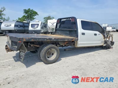 Trzecie zdjęcie samochodu z tyłu: 2019 FORD F350 VIN:1FD8W3HTXKEC68878 - miniatura