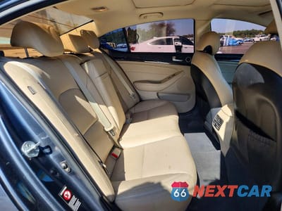 Zdjęcie 10 z 12 samochodu: 2015 KIA CADENZA PREMIUM VIN:KNALN4D71F5184774 - miniatura