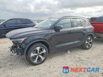 2026 VOLVO XC40 PLUS YV4L12UCXT2727906 - główne zdjęcie licytacji z USA - miniatura
