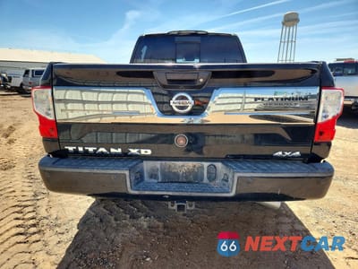Zdjęcie 6 z 12 samochodu: 2016 NISSAN TITAN XD PLATINUM RESERVE VIN:1N6BA1F40GN503284 - miniatura