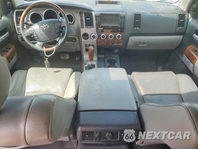 Zdjęcie 8 z 12 samochodu: 2012 TOYOTA TUNDRA CREWMAX LIMITED VIN:5TFFY5F17CX122978 - miniatura