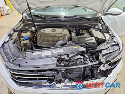 Zdjęcie 11 z 12 samochodu: 2019 VOLKSWAGEN PASSAT WOLFSBURG VIN:1VWLA7A31KC006013 - miniatura