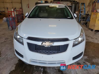 Piąte zdjęcie samochodu w środku: 2014 CHEVROLET CRUZE LT VIN:1G1PE5SB3E7386528 - miniatura