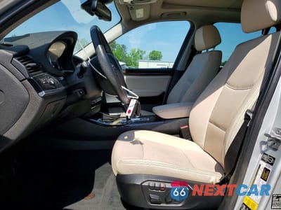 Zdjęcie 7 z 13 samochodu: 2015 BMW X3 XDRIVE35I VIN:5UXWX7C52F0K34007 - miniatura