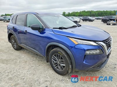 Czwarte zdjęcie samochodu z boku: 2021 NISSAN ROGUE S VIN:5N1AT3AA2MC774559 - miniatura