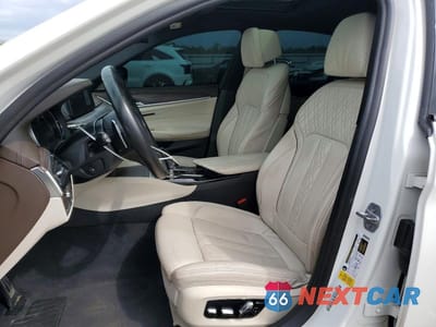 Zdjęcie 7 z 12 samochodu: 2018 BMW 540 I VIN:WBAJE5C57JWA92491 - miniatura