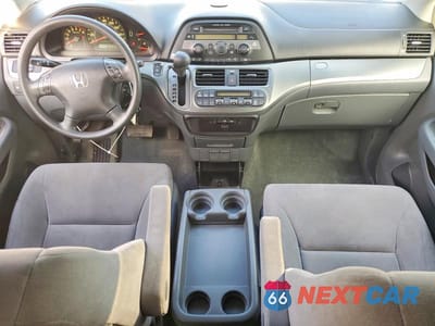 Zdjęcie 8 z 13 samochodu: 2006 HONDA ODYSSEY EX VIN:5FNRL384X6B064824 - miniatura