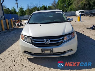 Piąte zdjęcie samochodu w środku: 2016 HONDA ODYSSEY EXL VIN:5FNRL5H64GB113322 - miniatura