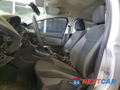 Zdjęcie 7 z 13 samochodu: 2014 FORD FOCUS SE VIN:1FADP3F2XEL132542 - miniatura