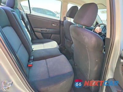 Zdjęcie 10 z 13 samochodu: 2007 MAZDA 3 I VIN:JM1BK32F371668014 - miniatura