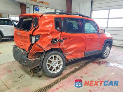 Trzecie zdjęcie samochodu z tyłu: 2020 JEEP RENEGADE LATITUDE VIN:ZACNJBBB0LPL81504 - miniatura