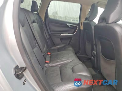 Zdjęcie 11 z 13 samochodu: 2013 VOLVO XC60 3.2 VIN:YV4952DL2D2381656 - miniatura
