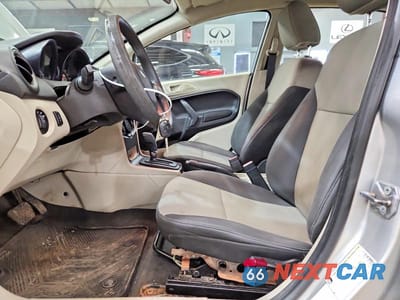 Zdjęcie 7 z 12 samochodu: 2013 FORD FIESTA S VIN:3FADP4AJ7DM148943 - miniatura