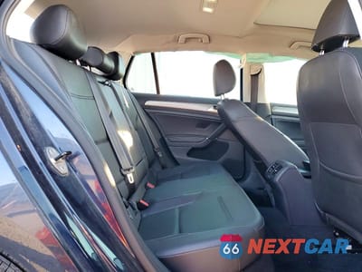 Zdjęcie 10 z 12 samochodu: 2015 VOLKSWAGEN GOLF TDI VIN:3VW2A7AU5FM043526 - miniatura