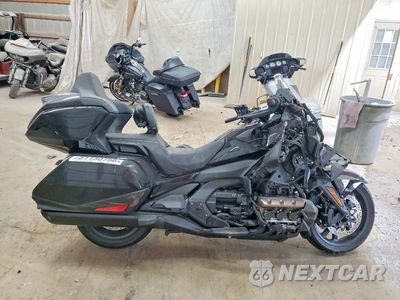 2023 HONDA GL1800 JH2SC790XPK500376 - główne zdjęcie licytacji z USA - miniatura