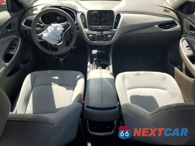 Zdjęcie 8 z 12 samochodu: 2021 CHEVROLET MALIBU LT VIN:1G1ZD5STXMF088485 - miniatura