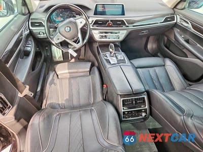 Zdjęcie 8 z 13 samochodu: 2022 BMW 740 I VIN:WBA7T2C07NCH07471 - miniatura
