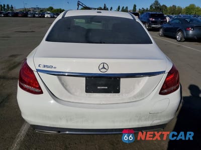 Zdjęcie 6 z 12 samochodu: 2018 MERCEDES-BENZ C 350E VIN:55SWF4HB9JU261649 - miniatura