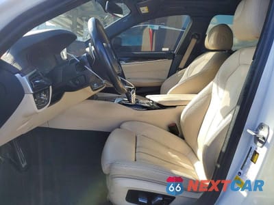 Zdjęcie 7 z 11 samochodu: 2020 BMW 540 I VIN:WBAJS1C05LWW81173 - miniatura