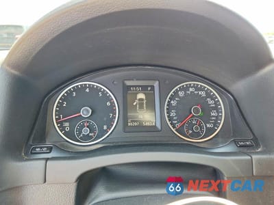 Zdjęcie 9 z 12 samochodu: 2018 VOLKSWAGEN TIGUAN LIMITED VIN:WVGAV7AXXJK004181 - miniatura