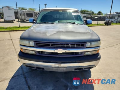 Piąte zdjęcie samochodu w środku: 1999 CHEVROLET SILVERADO K1500 VIN:2GCEK19T4X1153045 - miniatura