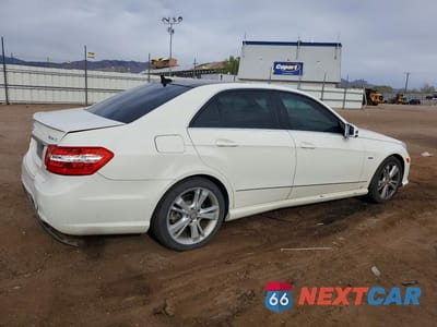 Trzecie zdjęcie samochodu z tyłu: 2012 MERCEDES-BENZ E 350 4MATIC VIN:WDDHF8JB7CA566984 - miniatura