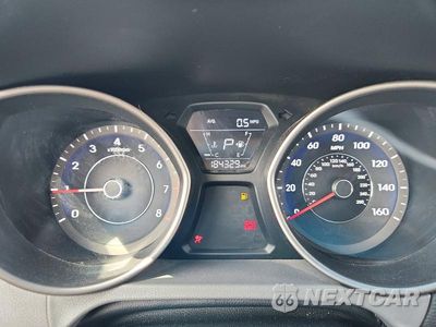 Zdjęcie 9 z 12 samochodu: 2016 HYUNDAI ELANTRA SE VIN:5NPDH4AE1GH710078 - miniatura
