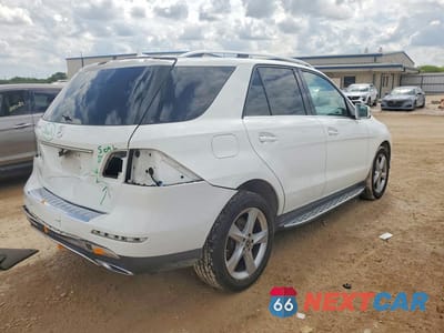 Trzecie zdjęcie samochodu z tyłu: 2018 MERCEDES-BENZ GLE 350 VIN:4JGDA5JBXJB008569 - miniatura