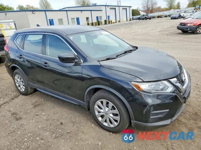 Czwarte zdjęcie samochodu z boku: 2017 NISSAN ROGUE S VIN:KNMAT2MV7HP525170 - miniatura