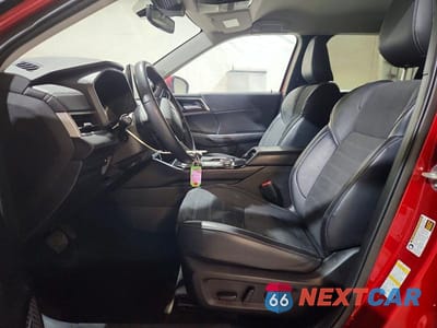 Zdjęcie 7 z 12 samochodu: 2025 MITSUBISHI OUTLANDER SE VIN:JA4J4VA89SZ032433 - miniatura