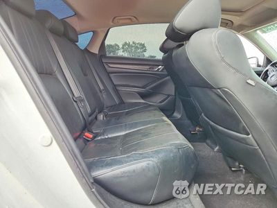 Zdjęcie 10 z 13 samochodu: 2018 HONDA ACCORD TOURING HYBRID VIN:1HGCV3F91JA016257 - miniatura