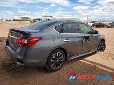 Trzecie zdjęcie samochodu z tyłu: 2016 NISSAN SENTRA SR VIN:3N1AB7APXGY287319 - miniatura