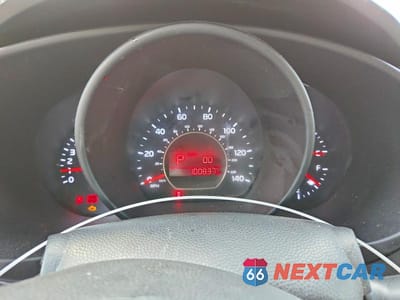 Zdjęcie 9 z 11 samochodu: 2018 KIA SOUL BASE VIN:KNDJN2A26J7602086 - miniatura