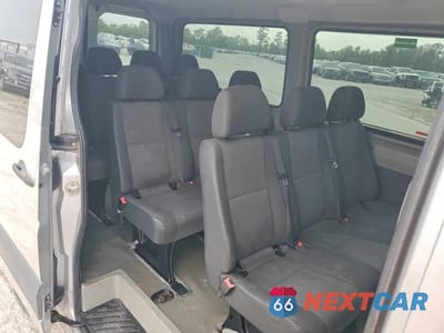 Zdjęcie 6 z 10 samochodu: 2012 MERCEDES-BENZ SPRINTER 2500 VIN:WDZPE7CC4C5612031 - miniatura