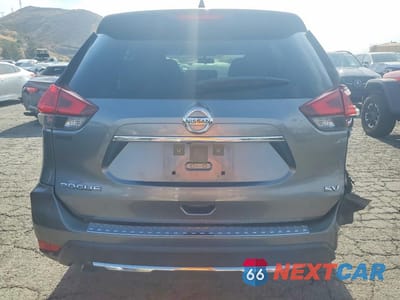 Zdjęcie 6 z 13 samochodu: 2018 NISSAN ROGUE SV VIN:JN8AT2MTXJW458174 - miniatura