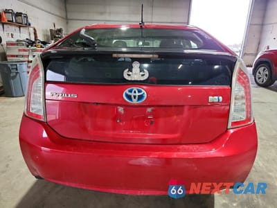 Zdjęcie 6 z 12 samochodu: 2015 TOYOTA PRIUS THREE VIN:JTDKN3DU4F0418384 - miniatura