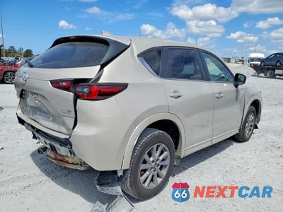 Trzecie zdjęcie samochodu z tyłu: 2025 MAZDA CX-5 SELECT VIN:JM3KFBBL3S0619955 - miniatura
