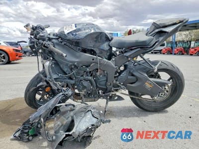 Trzecie zdjęcie samochodu z tyłu: 2026 KAWASAKI ZX636 K VIN:JKBZXJK11TA014623 - miniatura