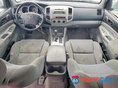 Zdjęcie 8 z 11 samochodu: 2006 TOYOTA TACOMA PRERUNNER V6 VIN:5TEJU62N46Z156670 - miniatura