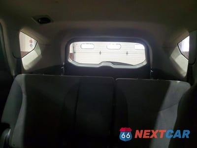 Zdjęcie 10 z 13 samochodu: 2012 TOYOTA PRIUS V TWO VIN:JTDZN3EU5C3166250 - miniatura