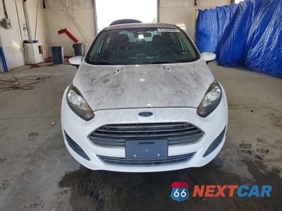 Piąte zdjęcie samochodu w środku: 2014 FORD FIESTA S VIN:3FADP4AJ7EM159877 - miniatura