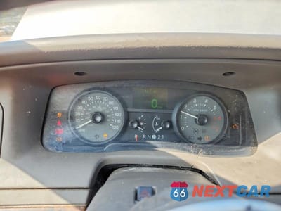 Zdjęcie 9 z 12 samochodu: 2010 MERCURY GRAND MARQUIS LS VIN:2MEBM7FV4AX624345 - miniatura