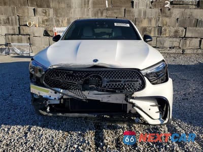Piąte zdjęcie samochodu w środku: 2024 MERCEDES-BENZ GLC COUPE 300 4MATIC VIN:W1NKJ4HB1RF115650 - miniatura