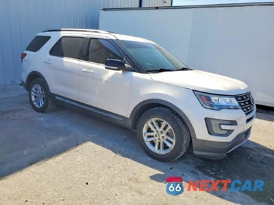 Czwarte zdjęcie samochodu z boku: 2016 FORD EXPLORER XLT VIN:1FM5K7D86GGD35754 - miniatura