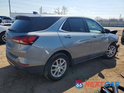 Trzecie zdjęcie samochodu z tyłu: 2024 CHEVROLET EQUINOX LT VIN:3GNAXKEG0RS104177 - miniatura