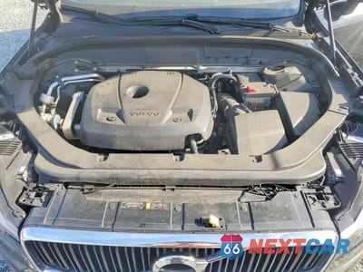 Zdjęcie 12 z 13 samochodu: 2019 VOLVO XC60 T5 MOMENTUM VIN:LYV102DK7KB205378 - miniatura